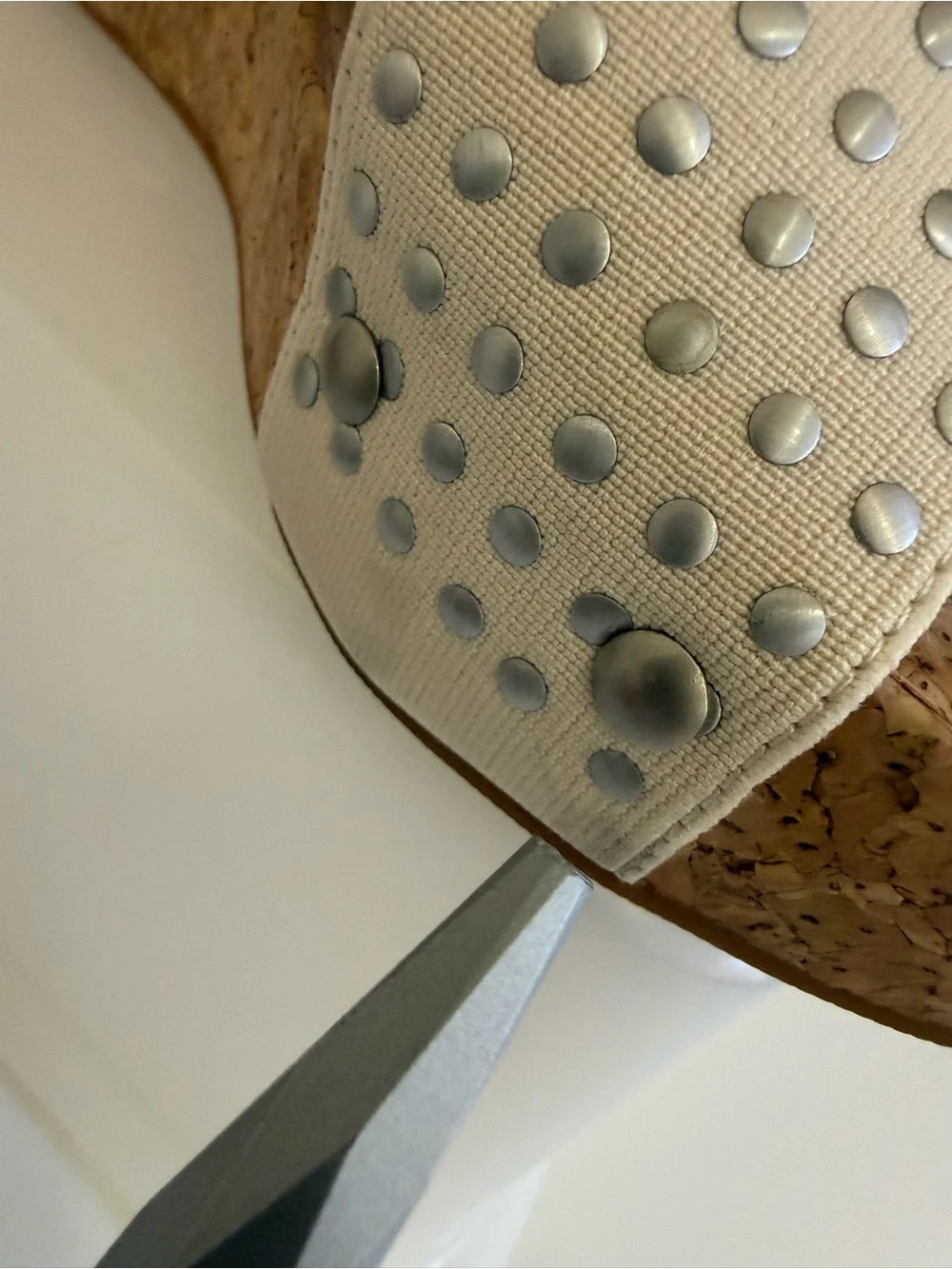 Lucky Brand | Miller Studded Cork Wedge Sandals | Ivory | 9.5